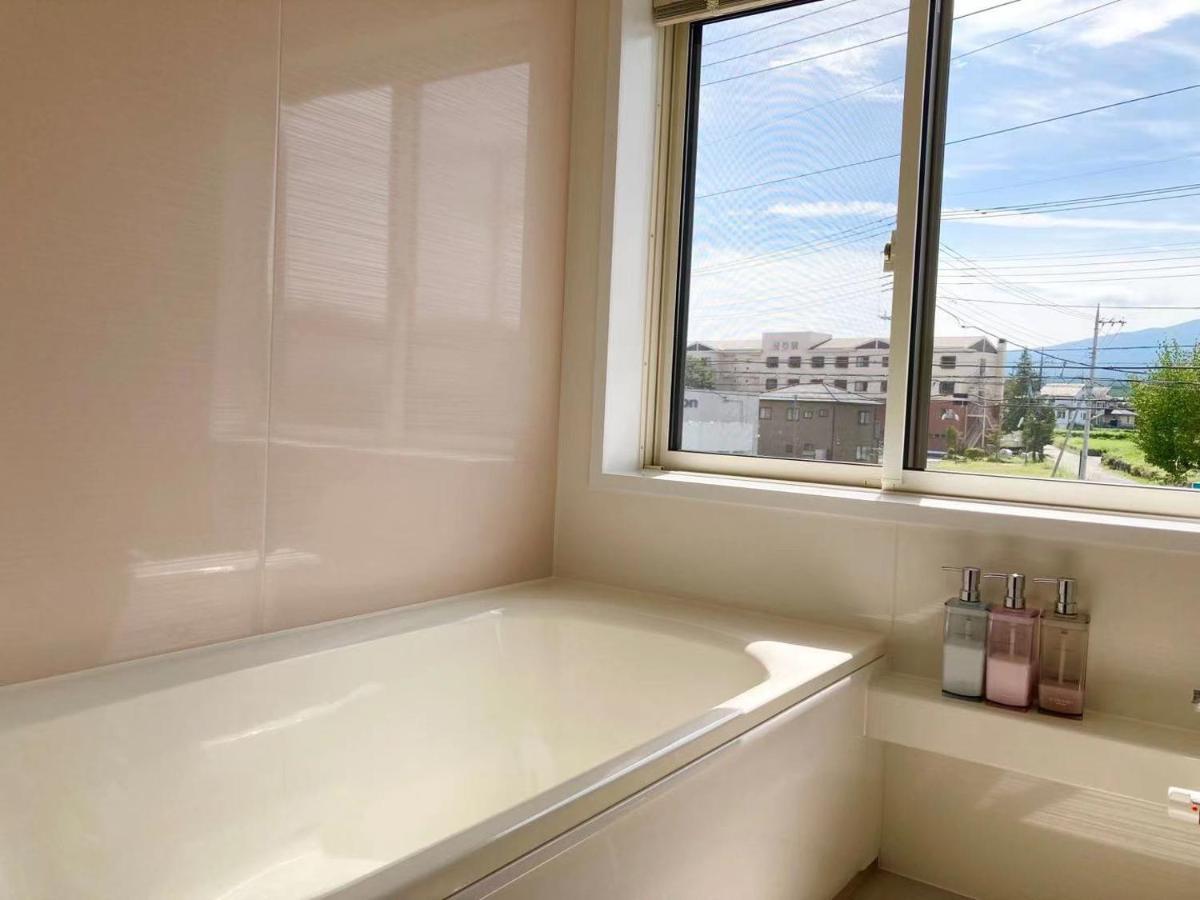宝栄villas House A棟b棟 Fujikawaguchiko Esterno foto